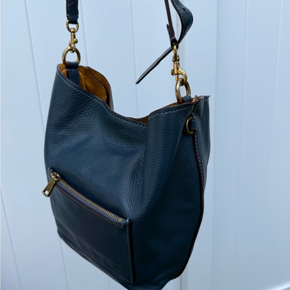 Coach Pebbled Leather Duffle Shoulder Bag 50115 Twist Lock Blue Hobo Crossbody L - Picture 2 of 13